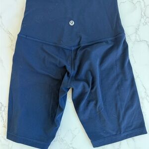 Lululemon navy blue biker shorts size 4